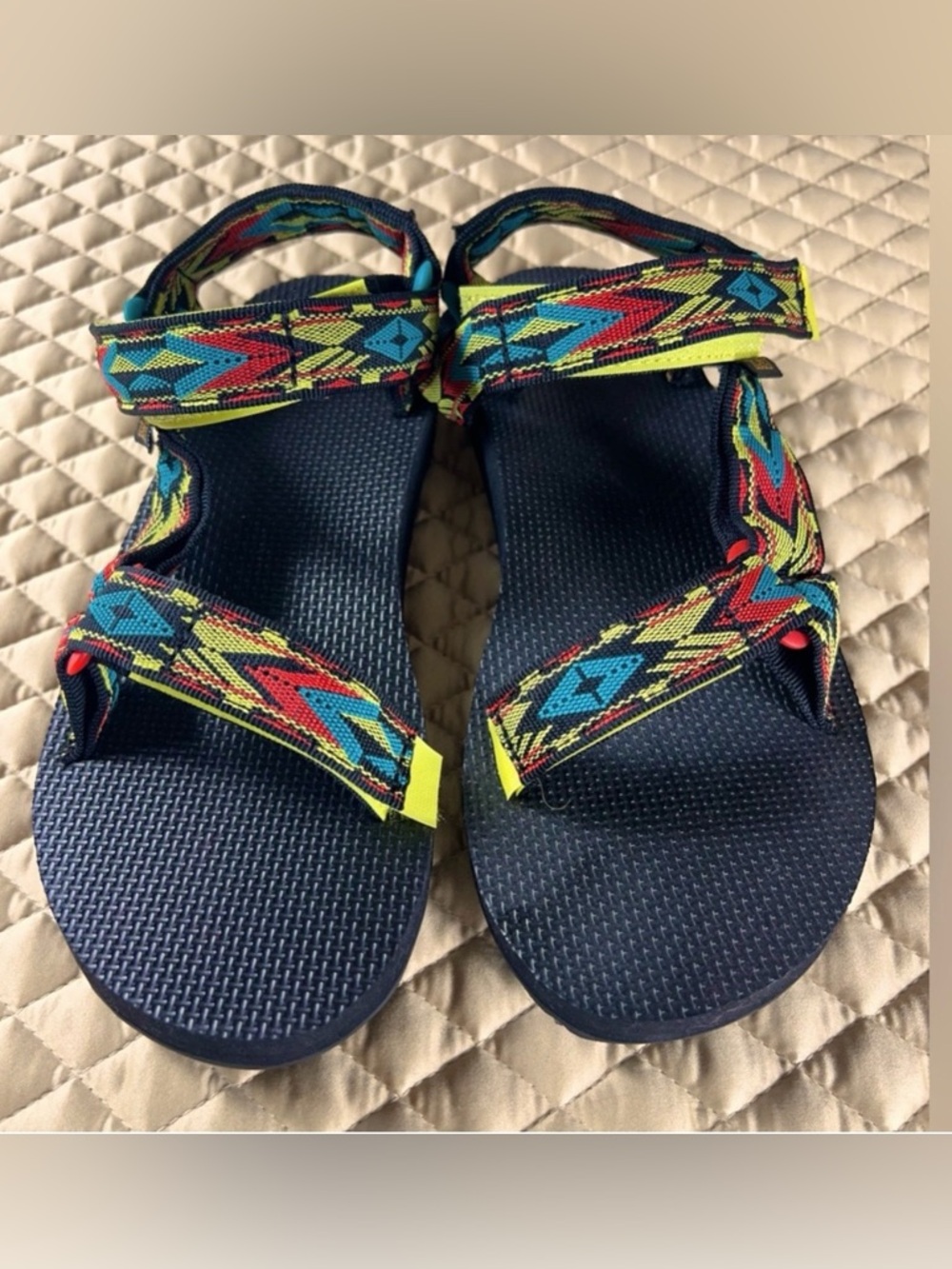 Teva Colorful Masai  Patterned Original Universal Sandal, Size 7, NWOT